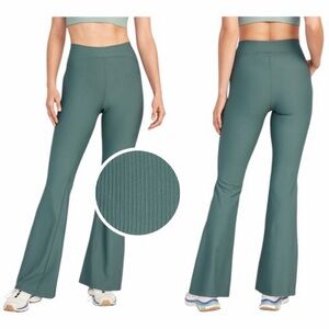 Old Navy Green Extra High-Waisted PowerSoft Ribbed Super Flare Leggings WM SZ S